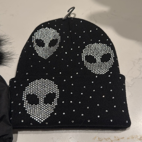 Hat Bundle - Picture 4 of 9